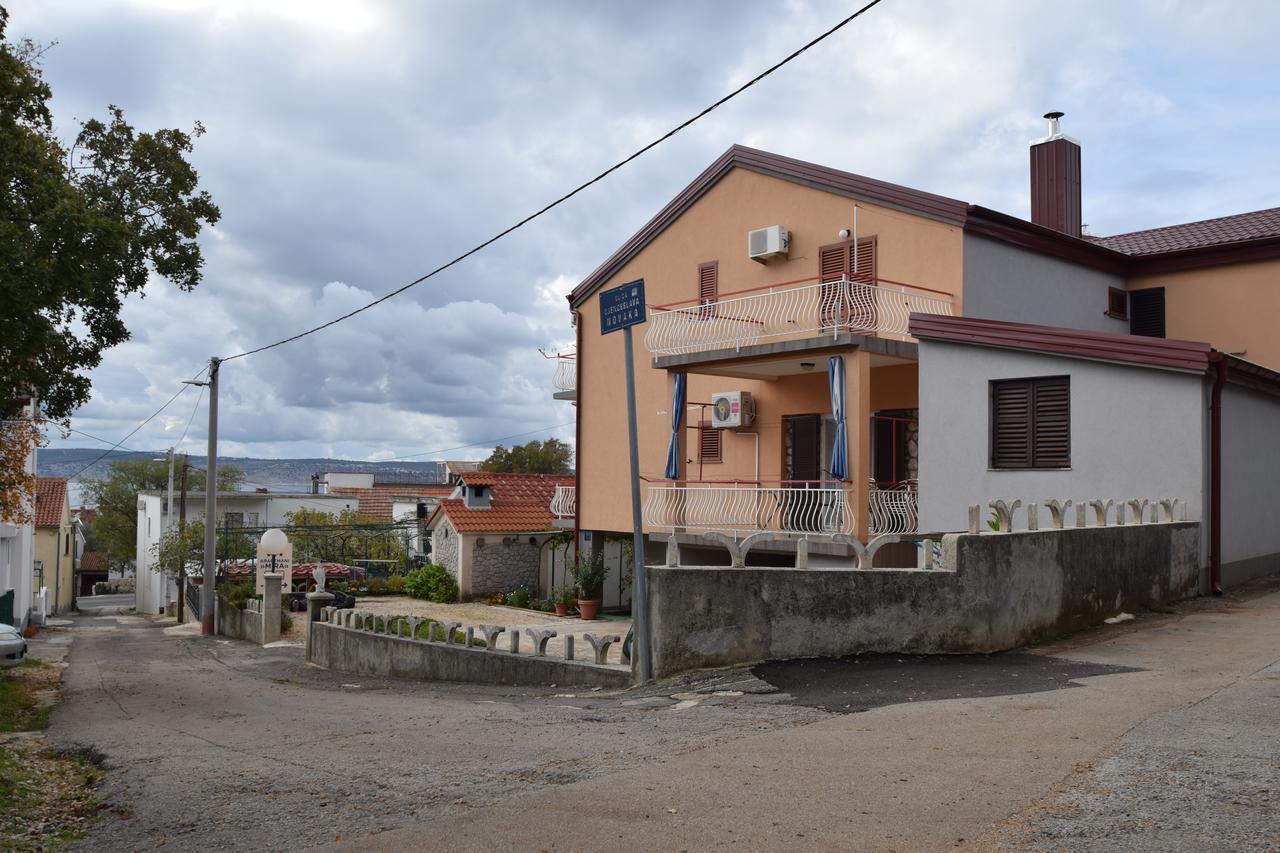 Apartments Mira Starigrad Paklenica Room photo