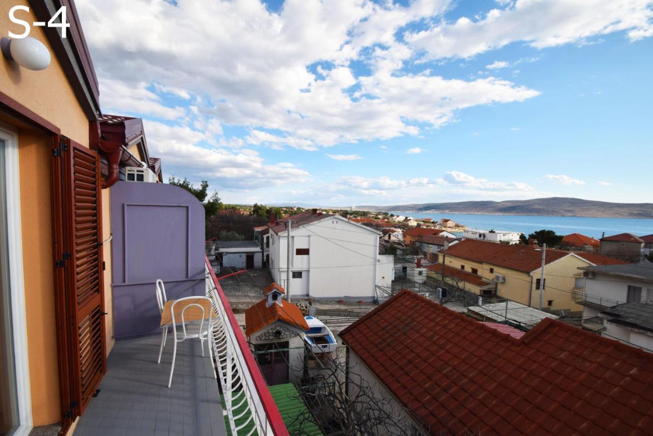 Apartments Mira Starigrad Paklenica Exterior photo